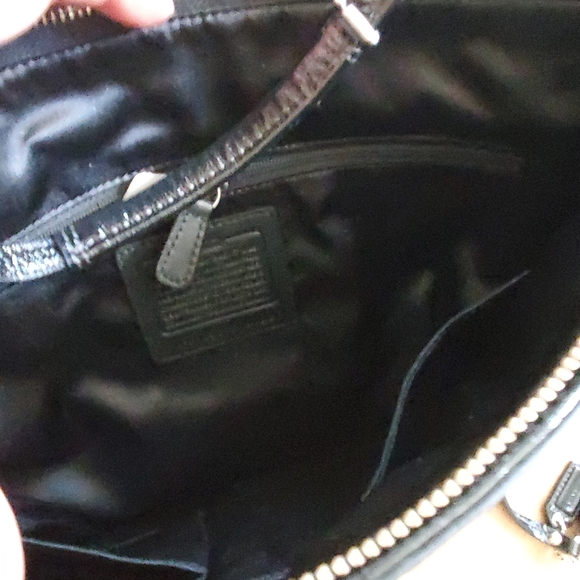 SET of 2 Coach New F19198 Leather Logo Stitched Purse Bag 14x10x4 Wristlet 7.5x5 - Picture 8 of 11